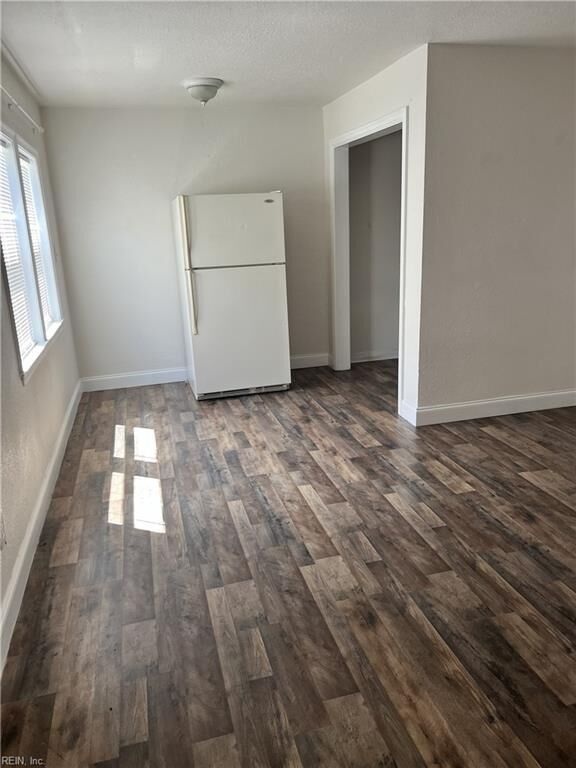 Property Photo: 1001 Little Bay Ave A4 VA 23503