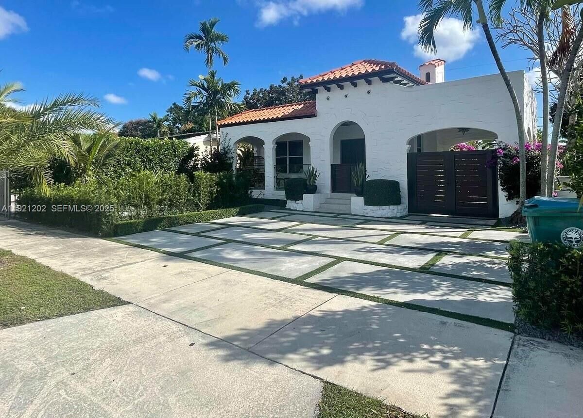 Property Photo: 5648 SW 5th Ter FL 33134