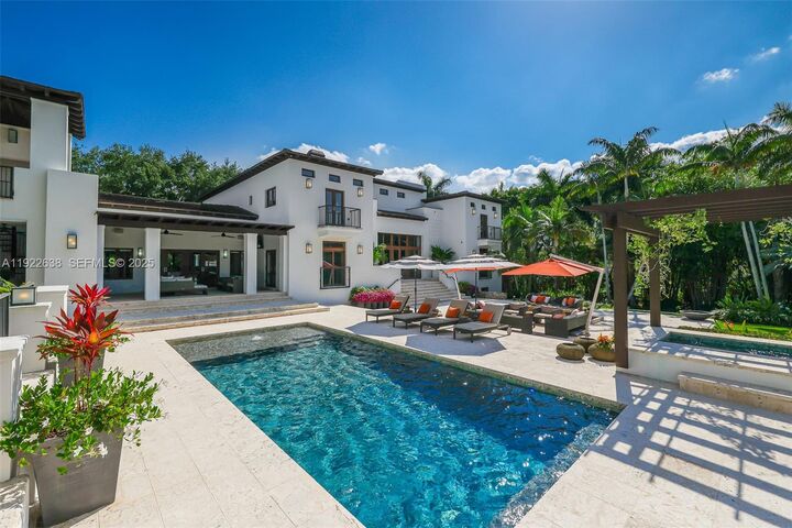 Property Photo:  555 Arvida Pkwy  FL 33156 