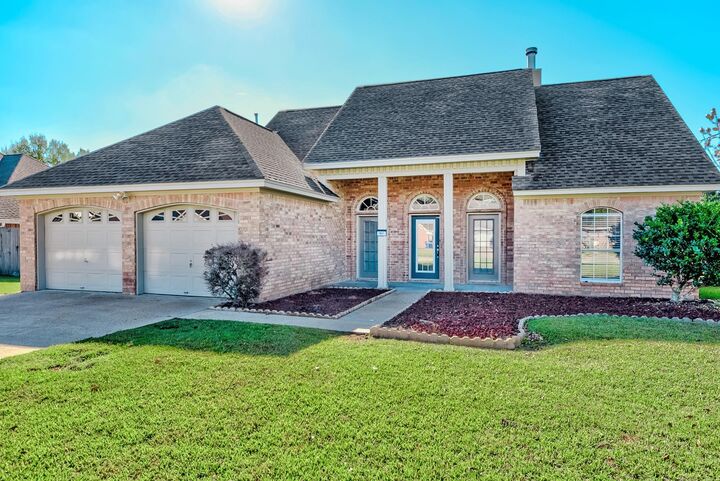Property Photo:  7621 Clearview  TX 77657 