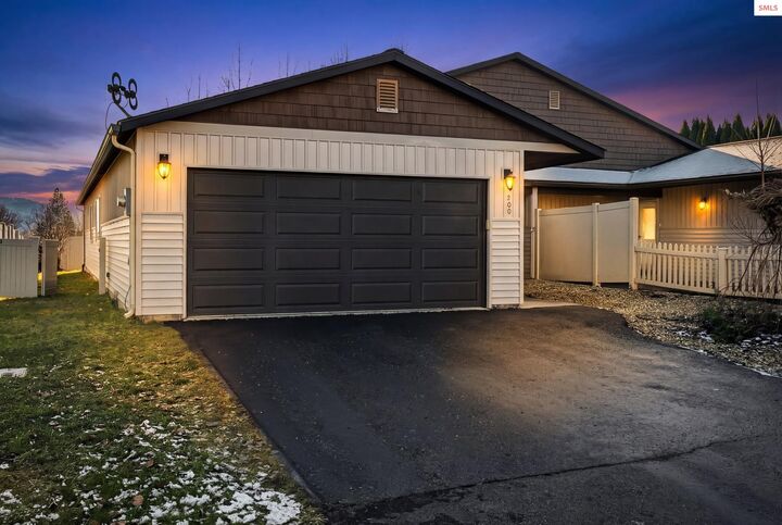 Property Photo: 200 Brittany Loop ID 83840