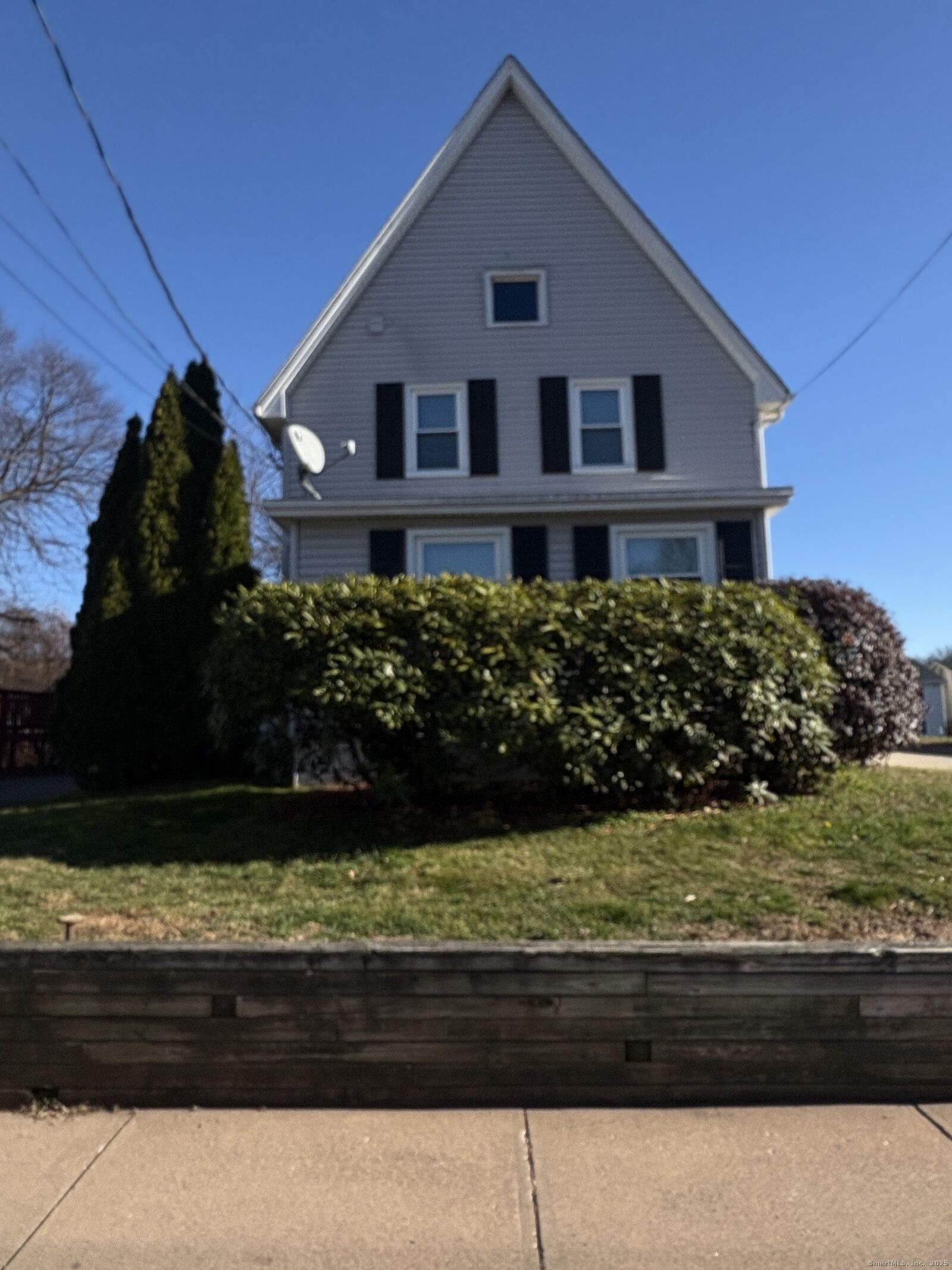 Property Photo:  17 North Street  CT 06042 