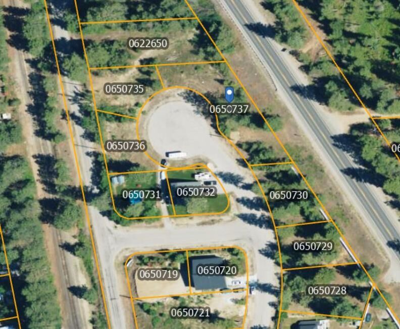 Property Photo: 39941 Loon Lake Ct WA 99148