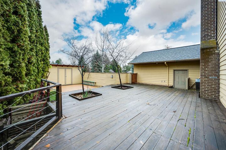 Property Photo:  1255 SE Sunnymead  WA 99163 