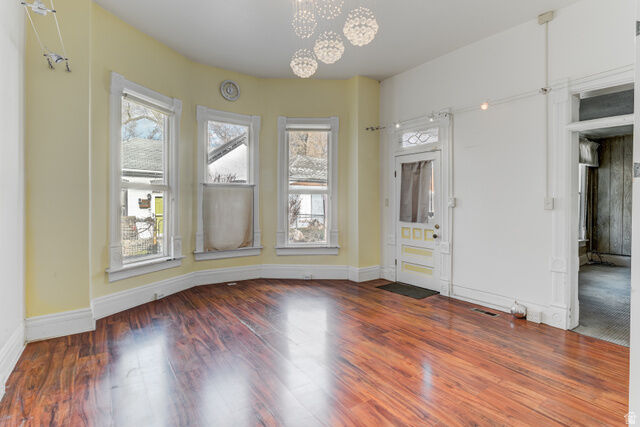 Property Photo: 450 E Sego Ave UT 84111