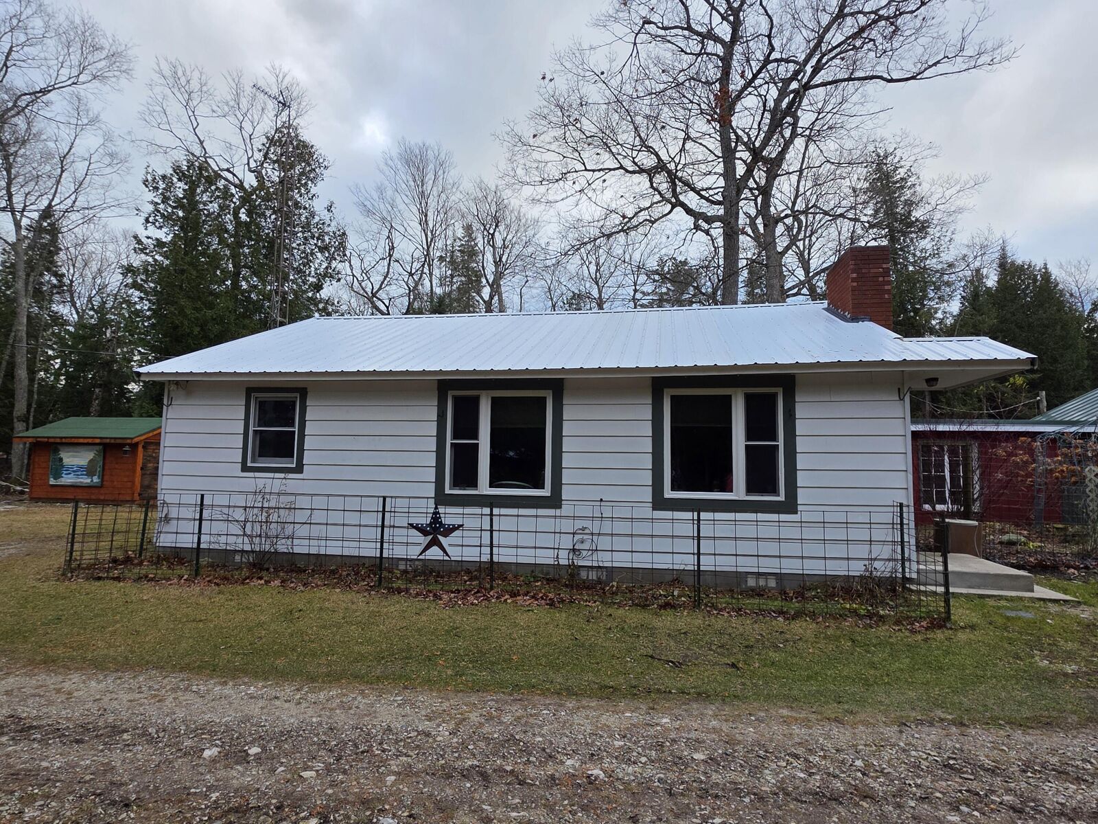 Property Photo:  887 Gobles Drive  MI 49775 