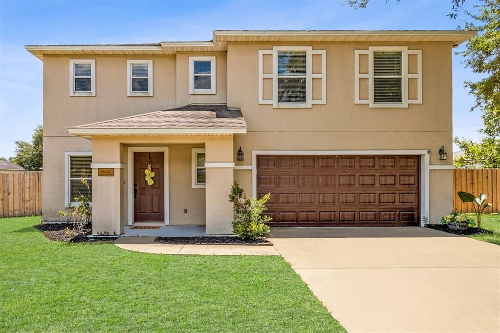 Property Photo:  86257 Cartesian Pointe Drive  FL 32097 