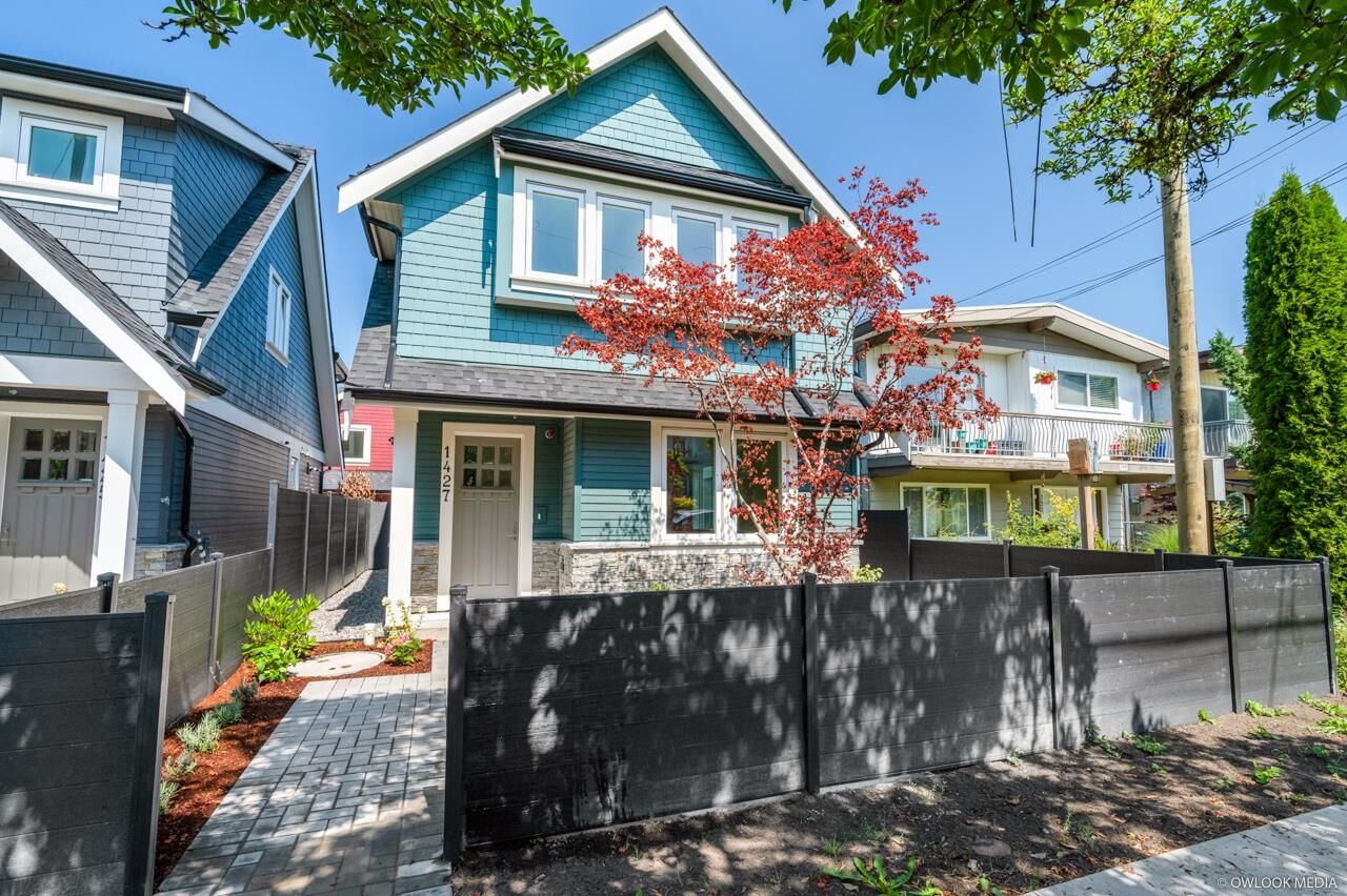 Property Photo: 1427 E 27th Avenue BC V5N 2W6