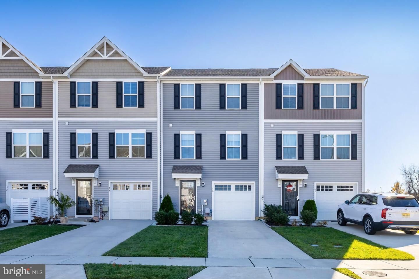 Property Photo:  58 Burr Street  NJ 08094 