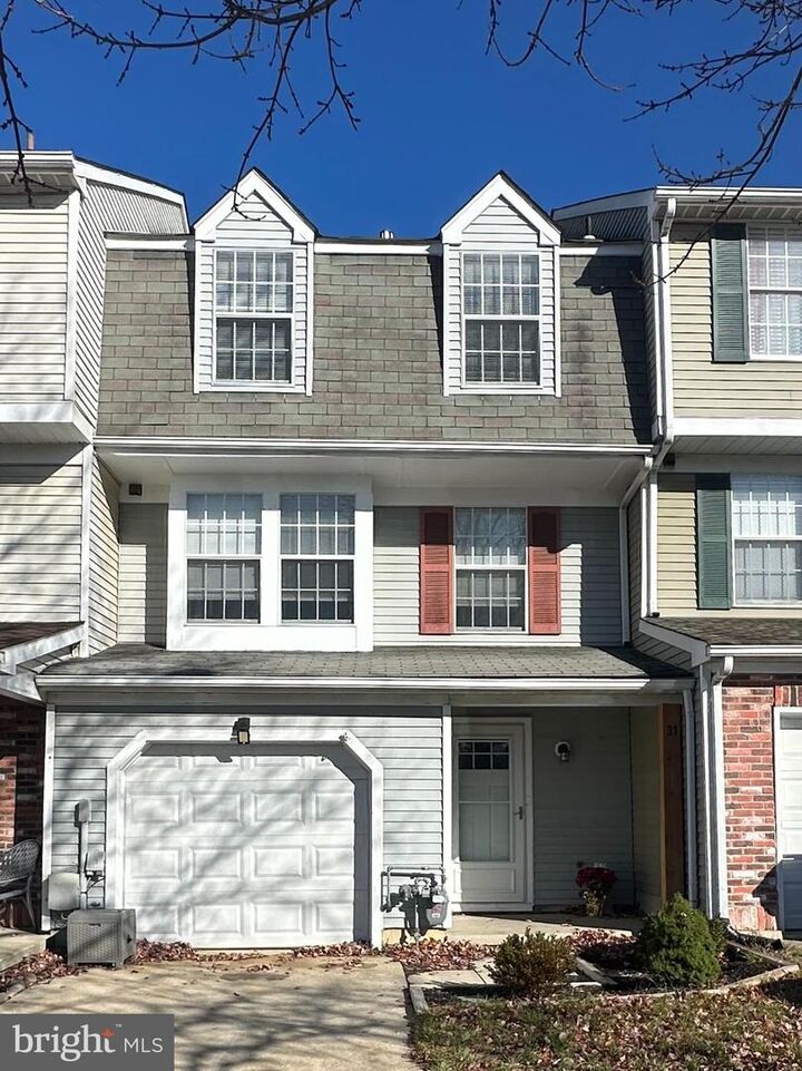 31 Stoneshire Drive  Glassboro NJ 08028 photo