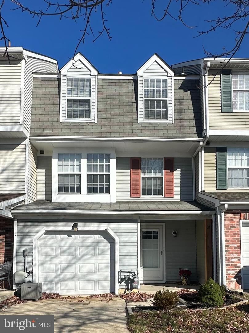 Property Photo:  31 Stoneshire Drive  NJ 08028 