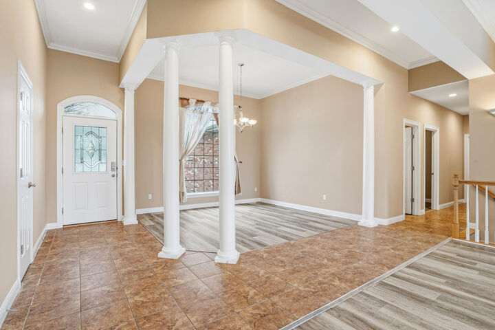 Property Photo:  4209 Grant Ln  MO 65203 