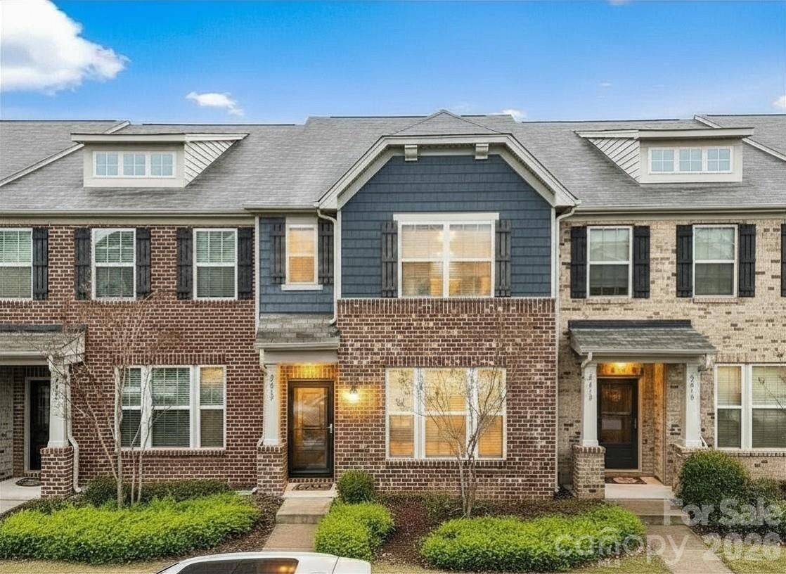 Property Photo: 2617 Winter Thistle Way SC 29707