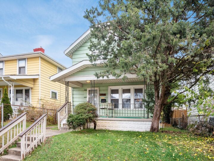 Property Photo: 1158 Lexington Avenue OH 43201