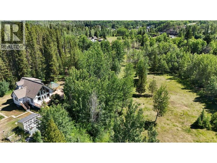 Property Photo: 4787 Rodney Road BC V0J 2N5