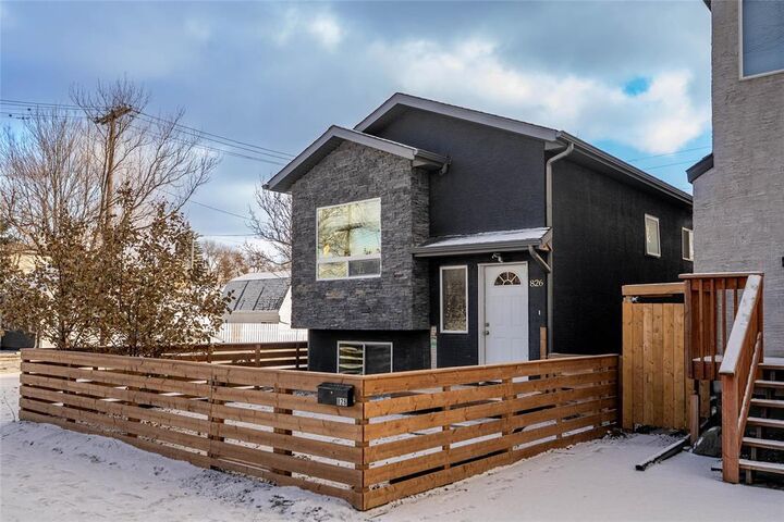 826 Weatherdon Avenue  Winnipeg MB R3M 2B9 photo
