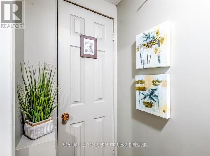 Photo de la propriété: 705 Conservation Drive Unit A ON N2J 3Z4