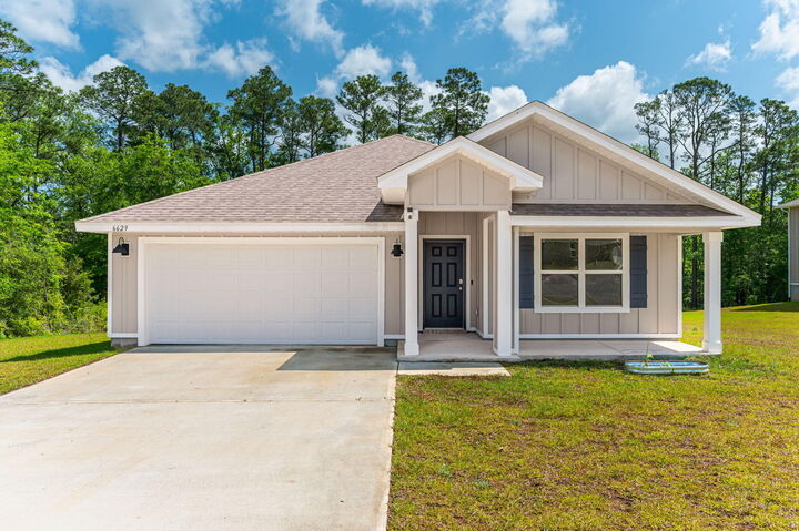 6629 Spyglass Hill Road  Laurel Hill FL 32567 photo