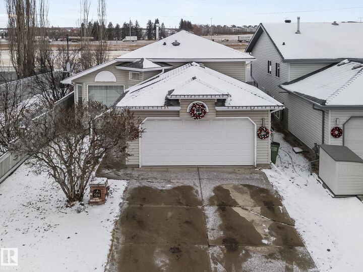 5104 191 Street NW  Edmonton AB T6M 2R6 photo
