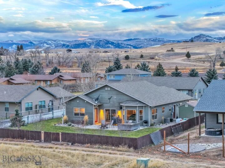 Property Photo:  823 Madison Avenue  MT 59729 