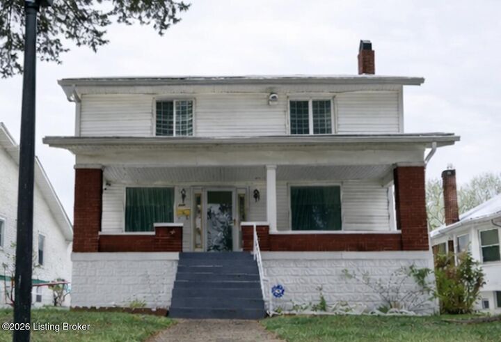 Property Photo:  217 S Shawnee Terrace  KY 40212 