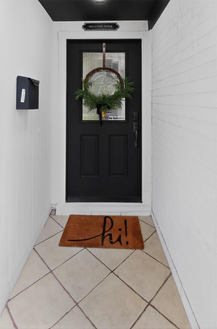 Property Photo:  8935 Glen Shadow Drive  TX 77088 