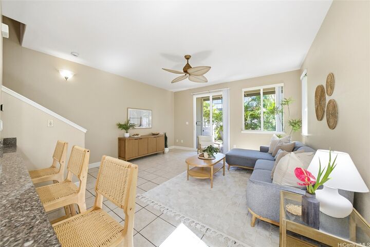 Property Photo:  92-1532 Aliinui Drive 1606  HI 96707 