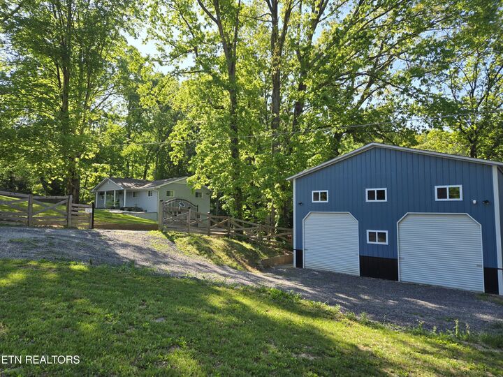 Property Photo: 340 Blacksferry Rd TN 37931