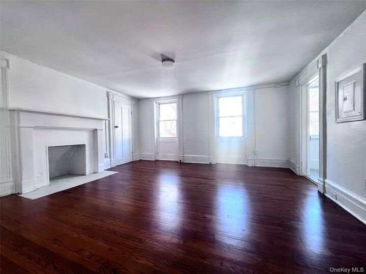 Property Photo:  282 Grand Street  NY 12550 