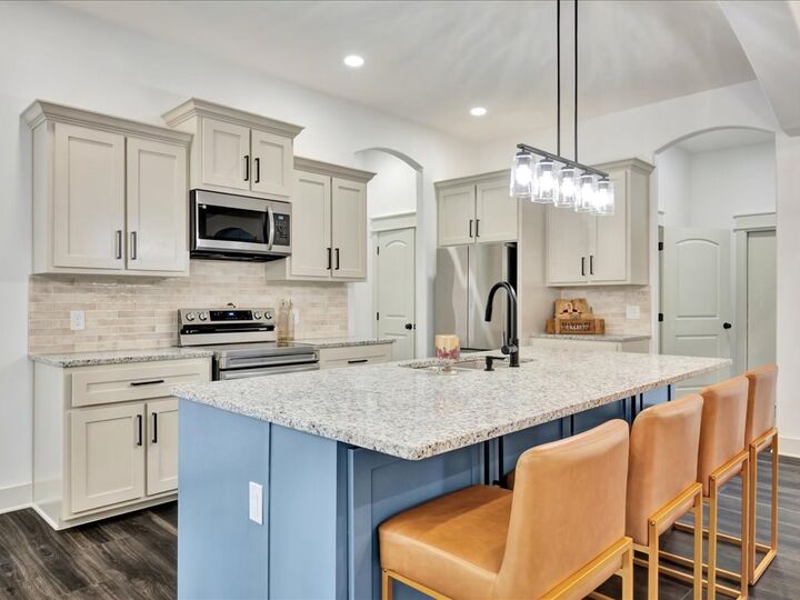 Property Photo:  2604 Moffett Road  TX 75901 