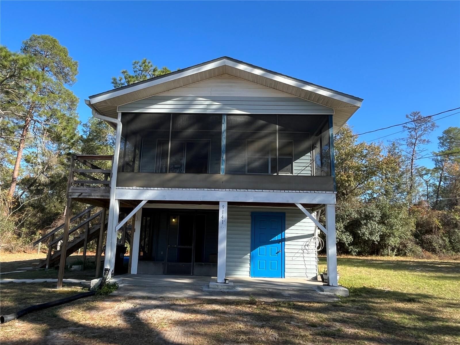 Property Photo:  9141 SE 197th Avenue  FL 32179 