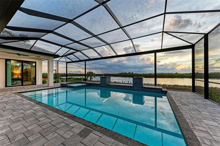 Property Photo:  5179 Collingswood Blvd  FL 33948 