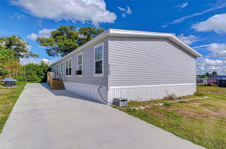 Property Photo: 37749 Geiger Road FL 33542