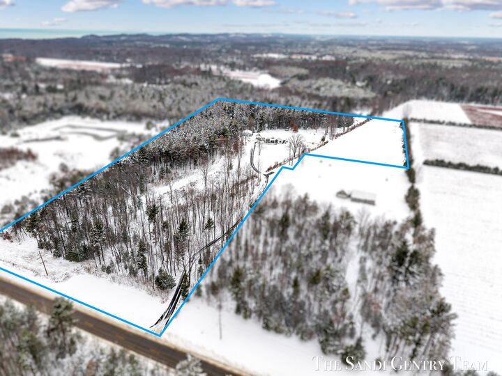 Property Photo:  16527 Lake Michigan Drive  MI 49460 