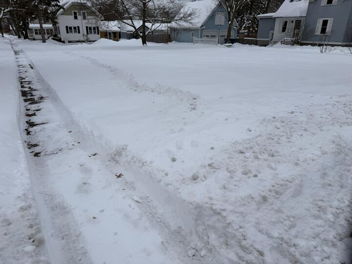 Property Photo: 308 E River Street MI 49456