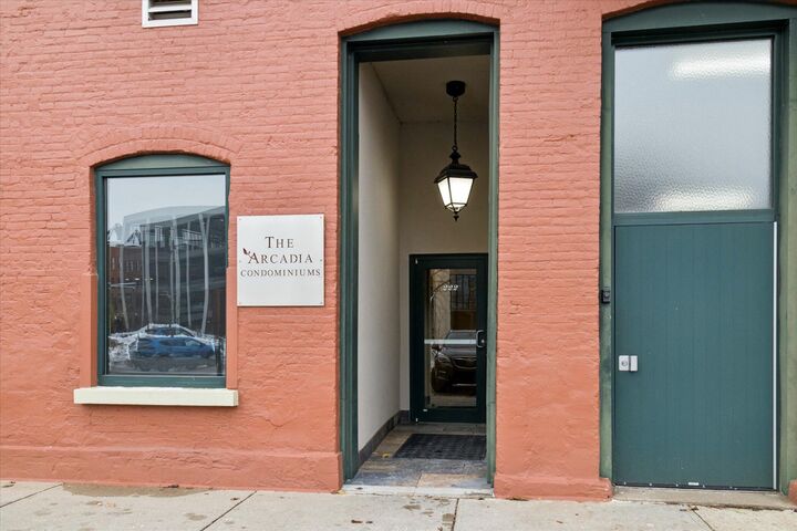 Property Photo:  222 N Kalamazoo Mall, 200  MI 49007 