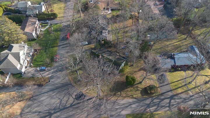 Property Photo: 284 Village Place NJ 07481