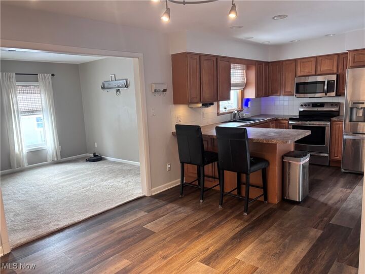 Property Photo: 4715 Woodridge Drive OH 44515