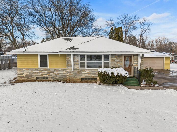 Property Photo:  251 91st Avenue NE  MN 55434 