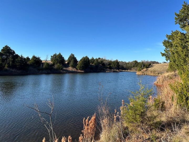Property Photo: 2551 Summit Lake Circle OK 73093