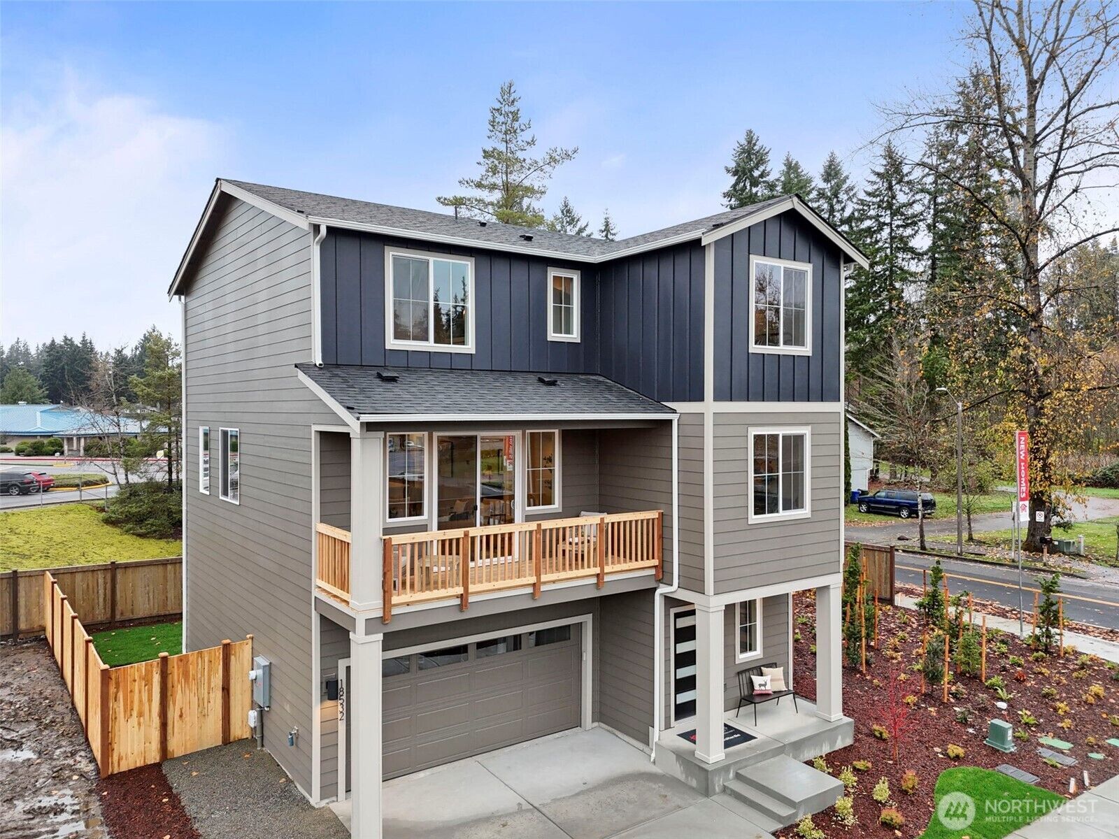 Property Photo:  18522 SE 271st Place  WA 98042 