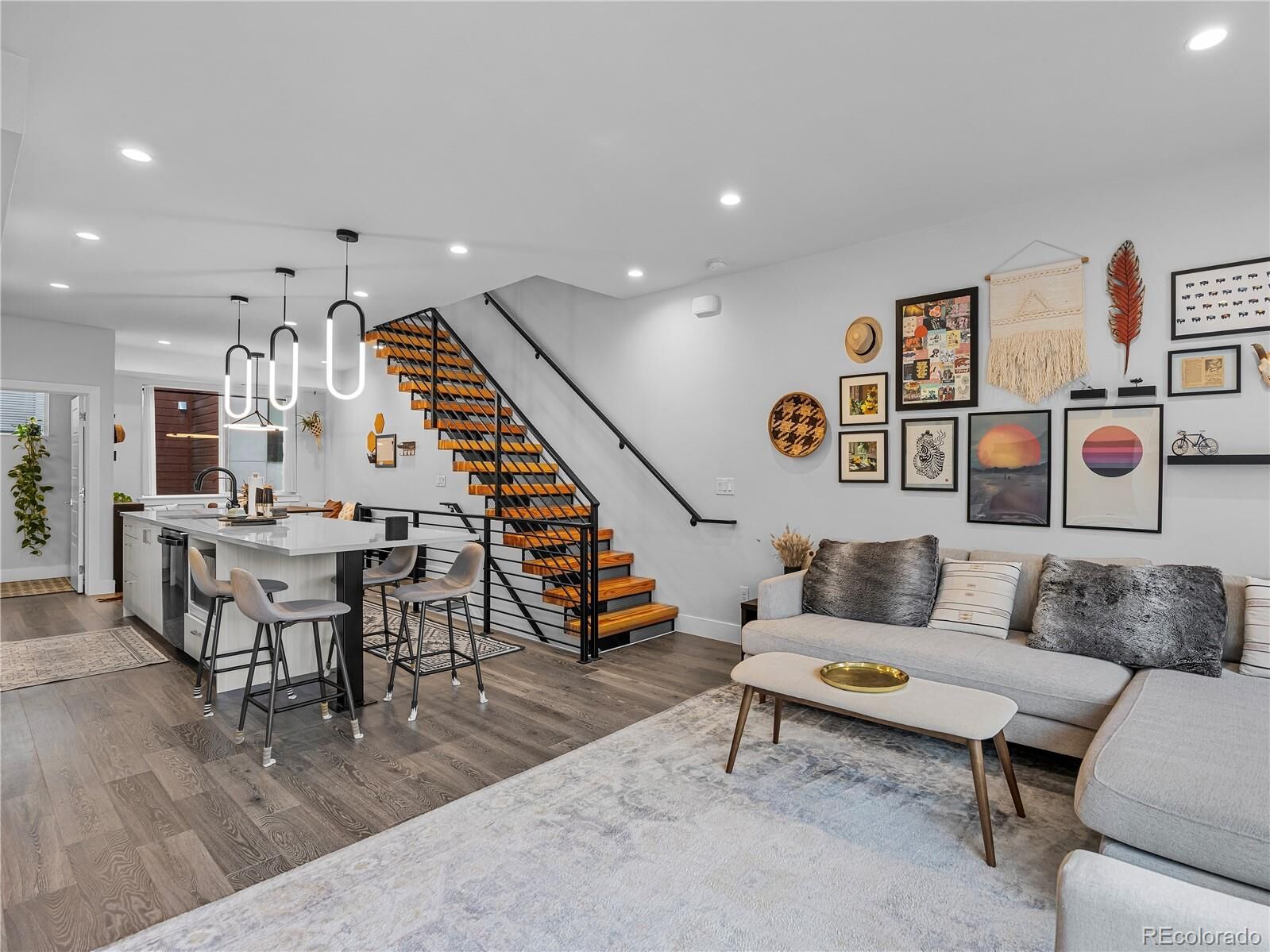 Property Photo:  2350 Tremont Place 6  CO 80205 