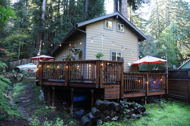 Property Photo:  185 Cliff View  CA 95006 