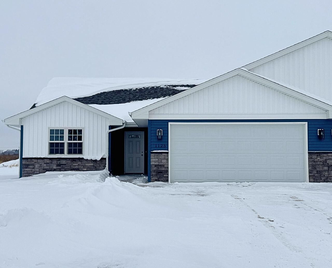 Property Photo: 1125 Red Hawk Drive WI 53563