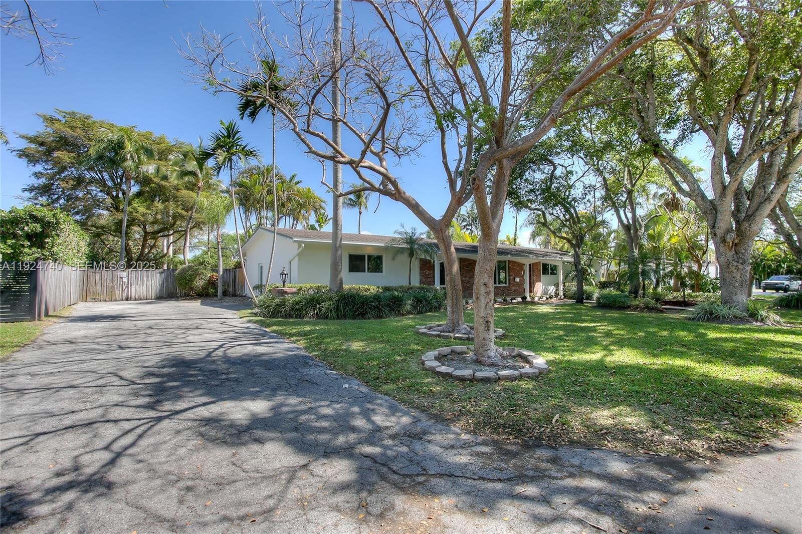 Property Photo:  8265 SW 150th Dr  FL 33158 