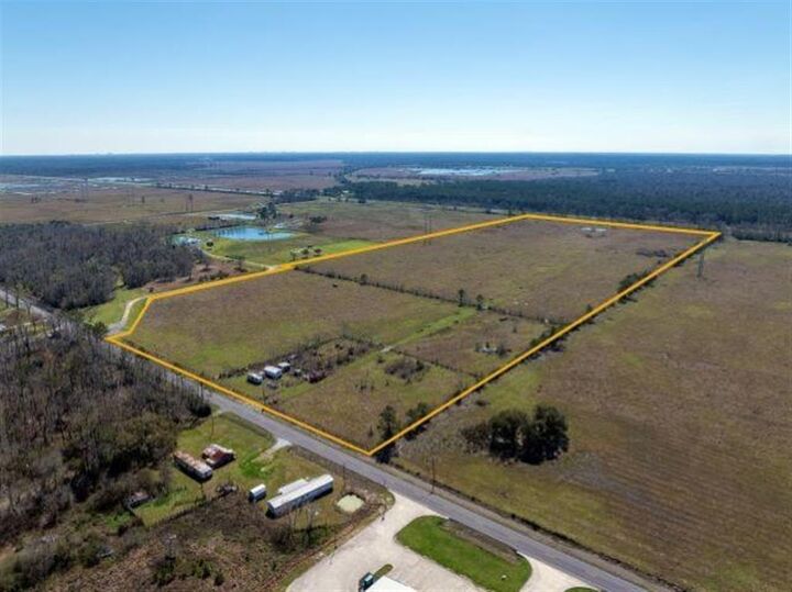 Property Photo: W Houston River Road W LA 70663