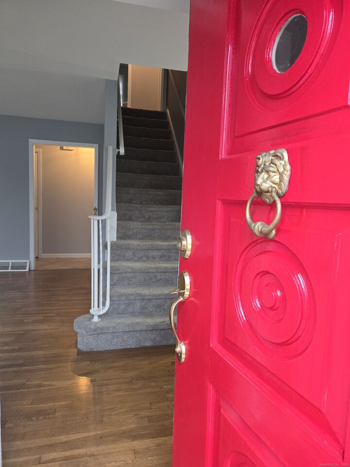 Property Photo: 36 Tina Circle CT 06606