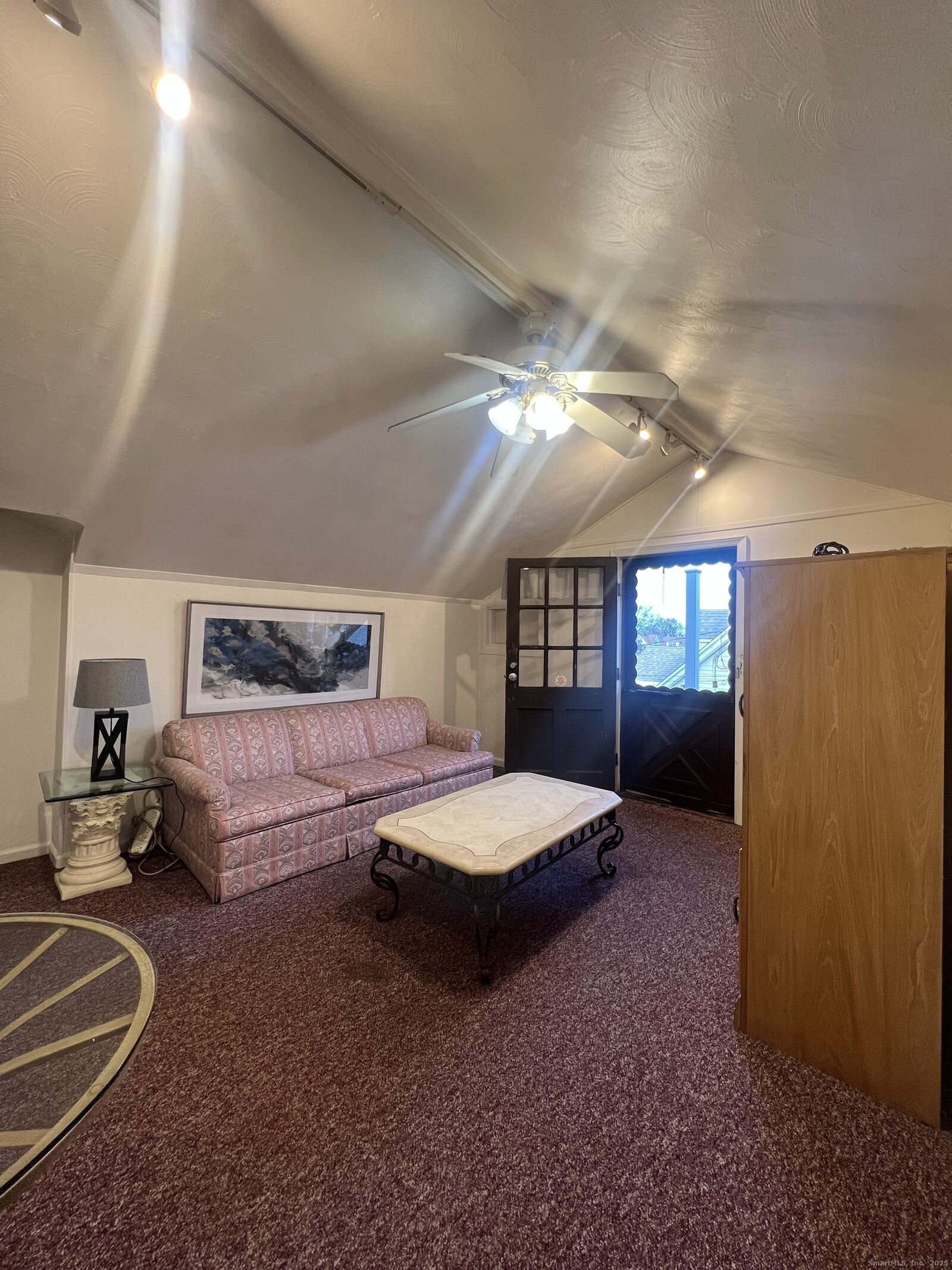 Property Photo:  466 Derby Avenue  CT 06516 