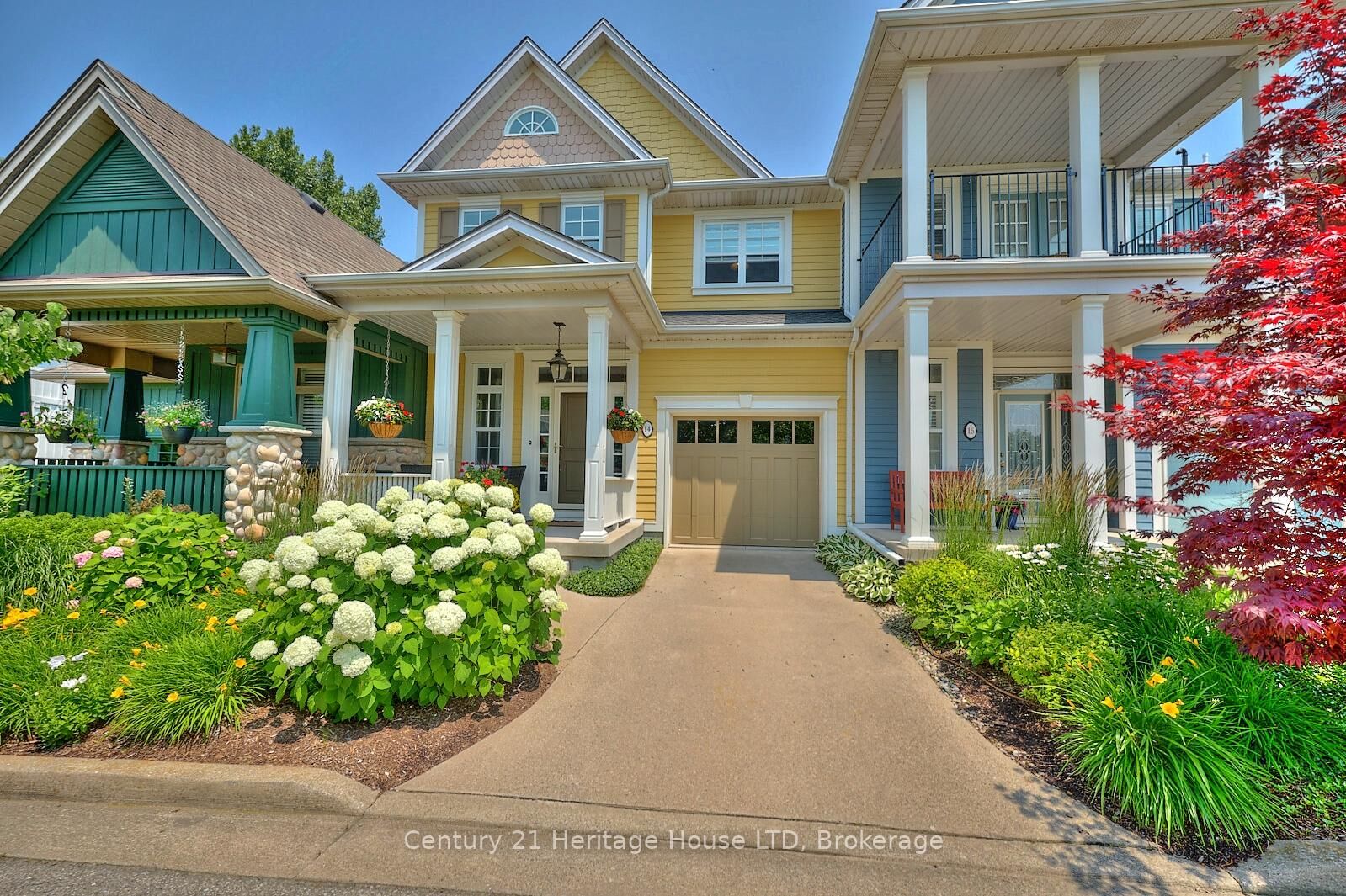 Property Photo: 14 Tulip Tree Common ON L2S 4C8