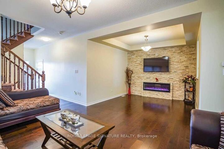 Property Photo: 171 Buick Boulevard ON L7A 0Z1